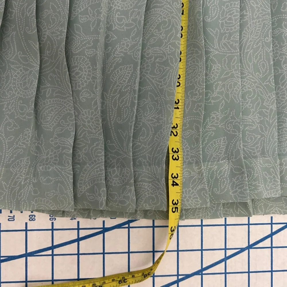Talbot’s Pale Mint Green W/white Paisley Pattern Pleated MIDI Skirt Size 18 - Picture 8 of 10